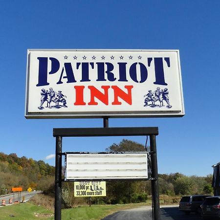 Patriot Inn Spencer Екстер'єр фото